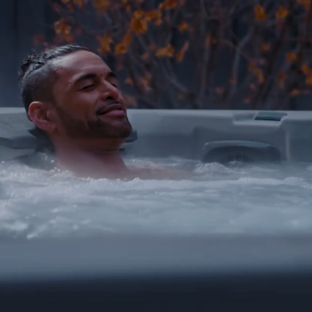 3 choses que vous devriez toujours faire avant d'entrer votre bain à remous